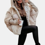 Gabriela – Jachetă Puffer cu Glugă și Patchwork