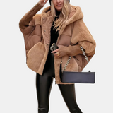 Gabriela – Jachetă Puffer cu Glugă și Patchwork