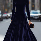 Adina – Rochie Midi din Catifea Bleumarin