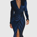 Delia – Rochie Satinată cu Decolteu Adânc în V