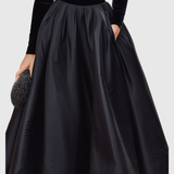 Loredana – Rochie Midi Neagră din Catifea și Satin