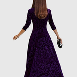 Nicoleta – Rochie Midi Florală din Catifea
