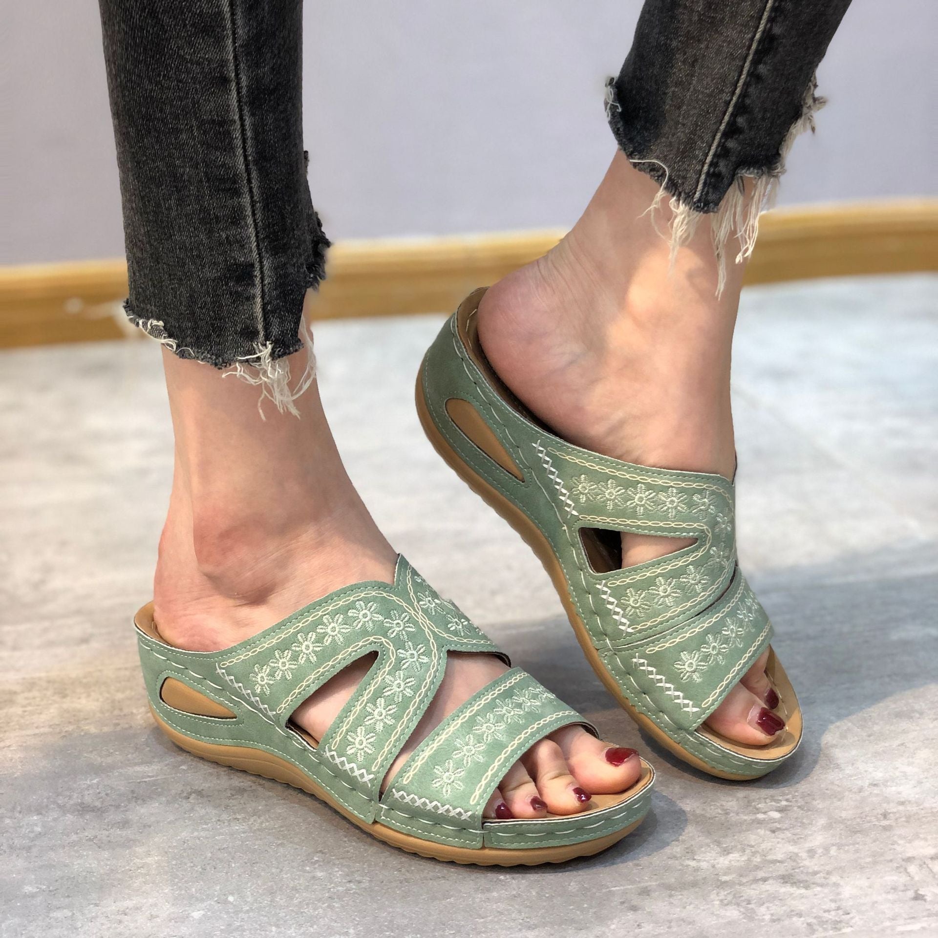 Sandalele Anatomice Sandy pentru Confortul Zilnic