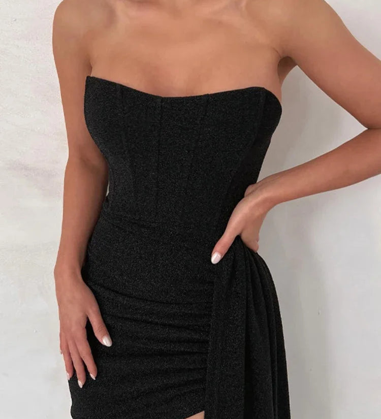 Cezara – Rochie Mini cu Croială Simplă și Elegantă