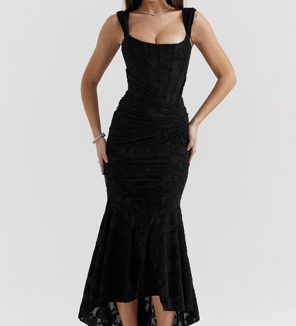 Emilia – Rochie Maxi cu Dantelă Aplicată cu Finețe