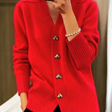 Lidia – Cardigan Tricotat cu Nasturi Inimă